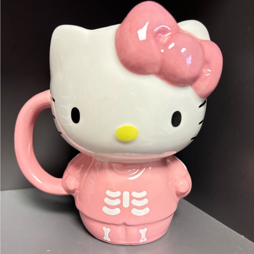 HALLOWEEN HELLO KITTY MUG